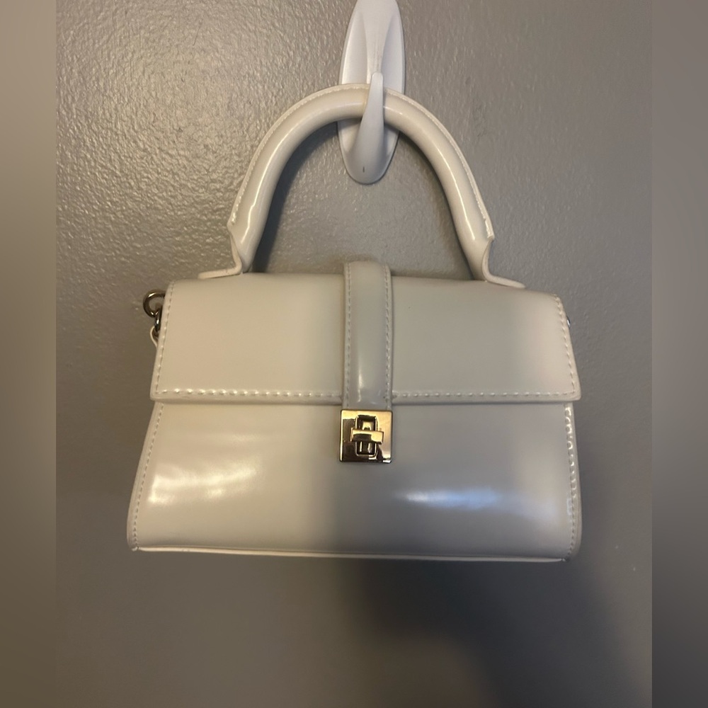 H&M purse - Glossy Cream Mini Bag - Goldtone Hardware Convertible Strap - Picture 3 of 10